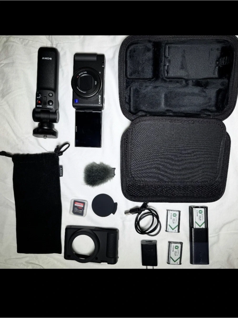 Sony ZV-1 Vlogging Camera Bundle | Grip | 3 Batteries | Charger| case | sd card